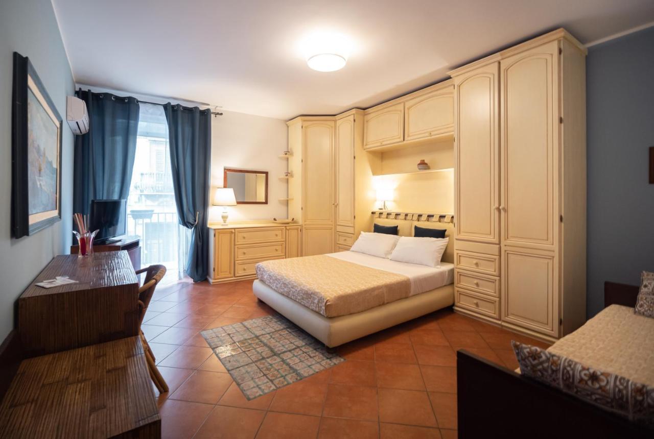פלרמו Kalamarina Rooms מראה חיצוני תמונה